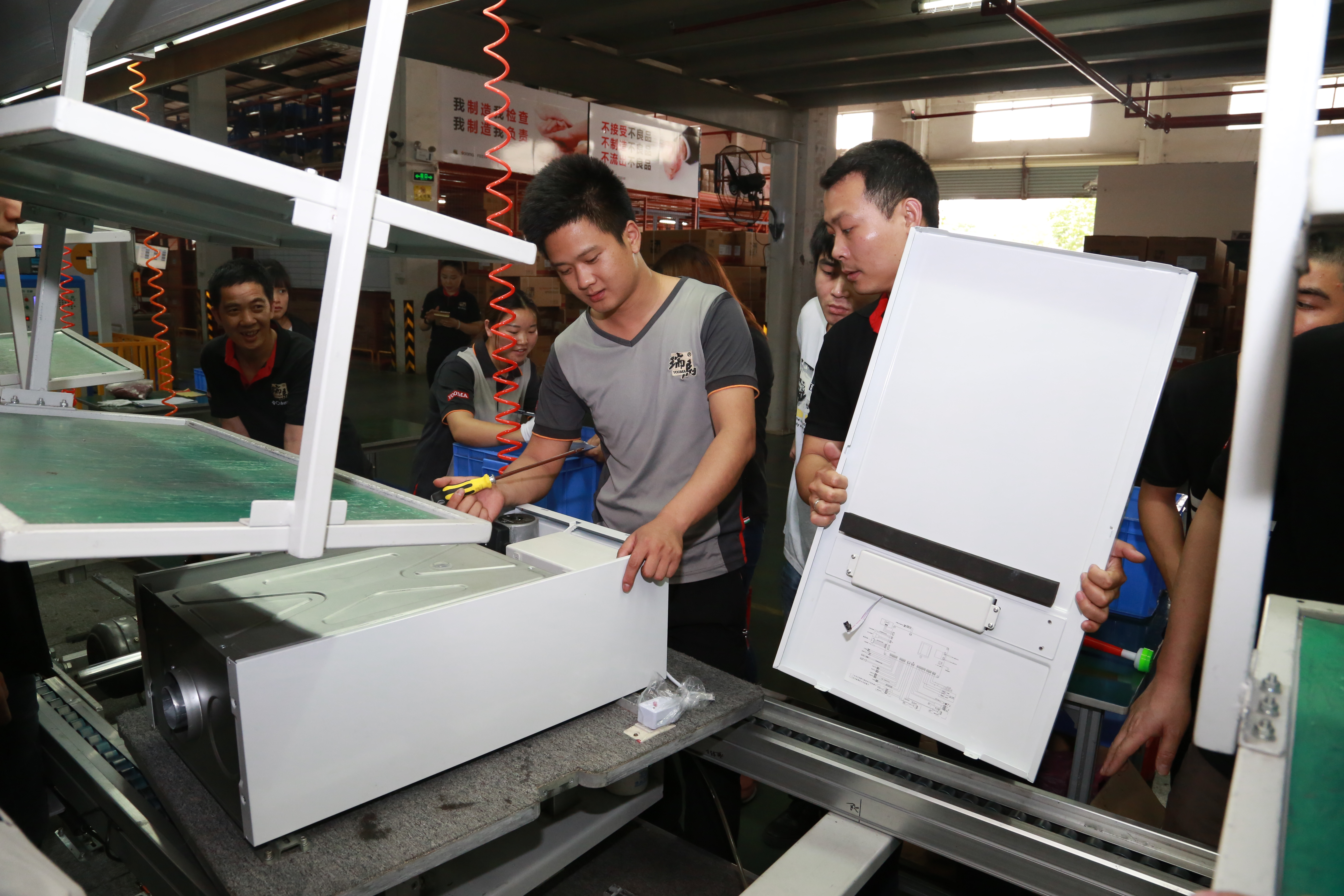 瑞馬壁掛爐廠家品質(zhì)如何？今天小馬哥帶您走近了解！